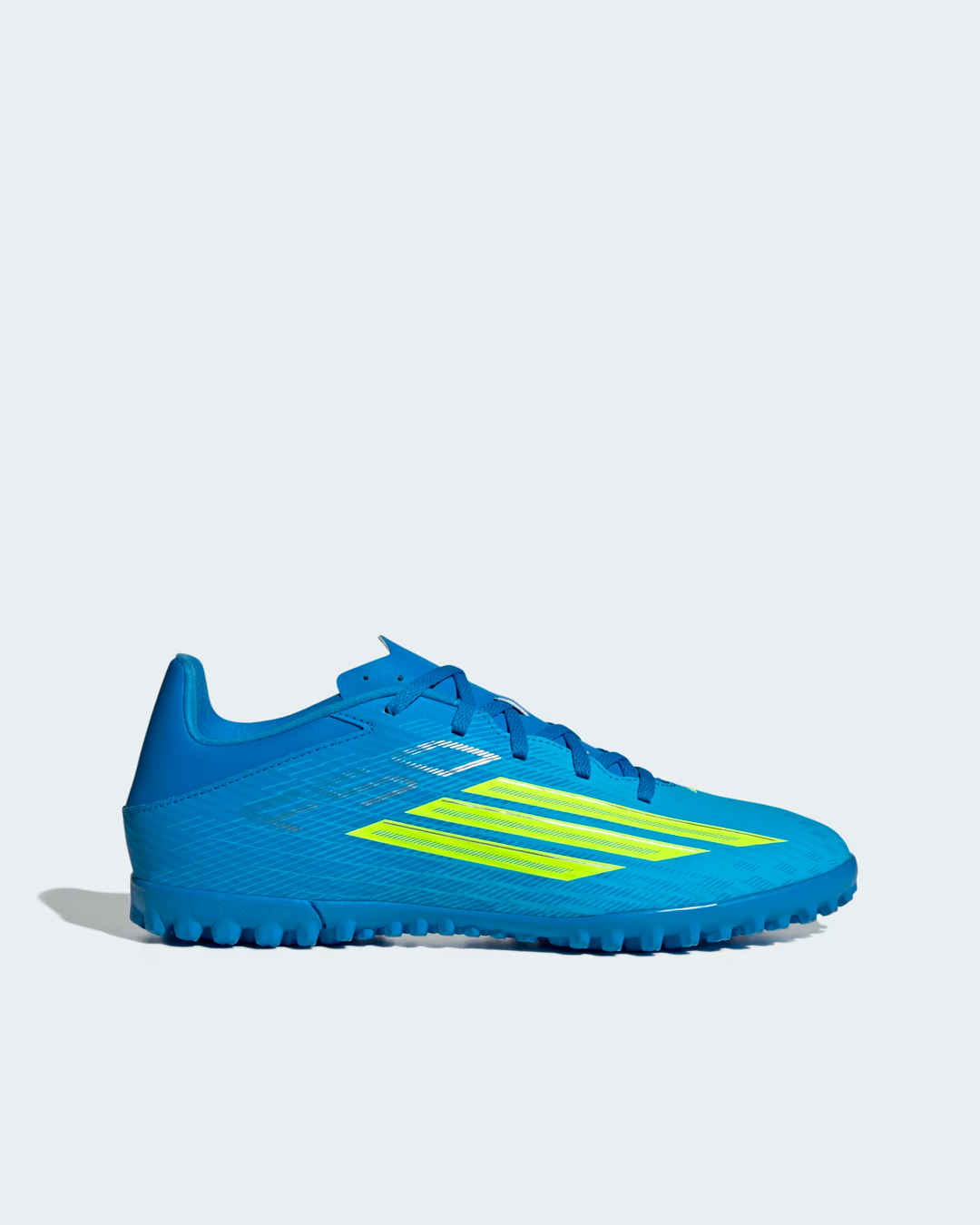 Guayos Adidas TF F50 Club Hombre
