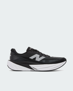 Tenis New Balance Fuelcell Rebel V5 Hombre