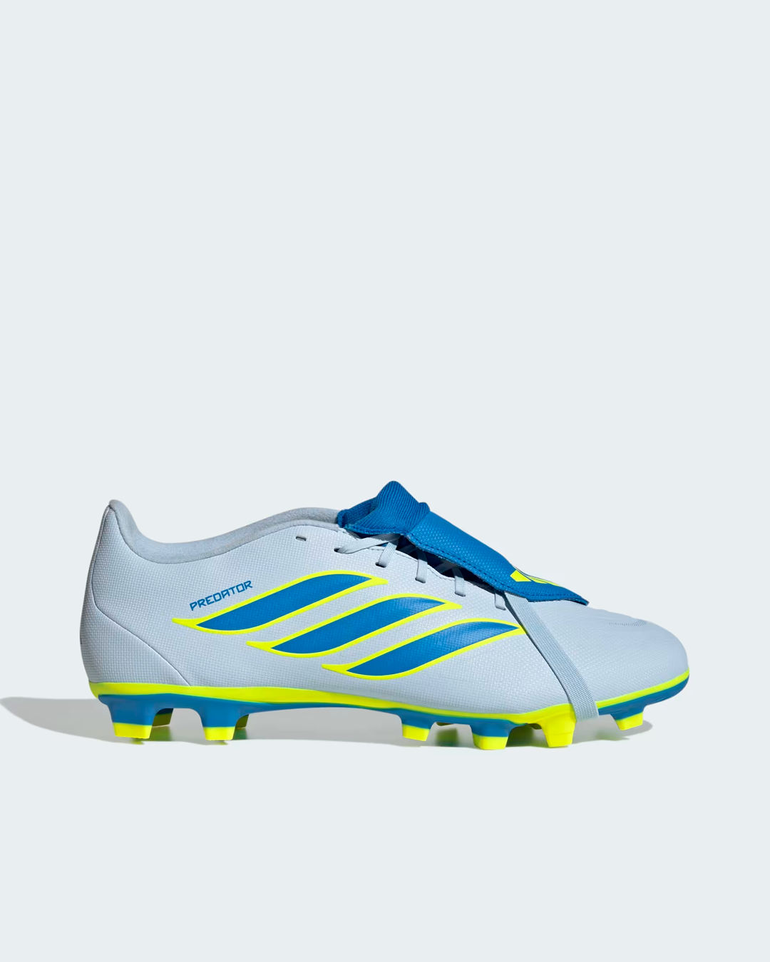 Guayos Adidas FG Predator Club Hombre