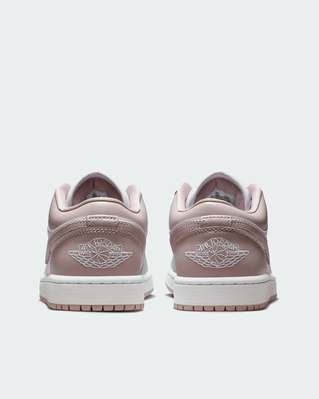 Tenis Nike Air Jordan Low Particle Rose Mujer