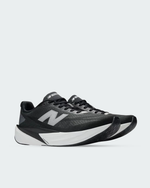 Tenis New Balance Fuelcell Rebel V5 Hombre