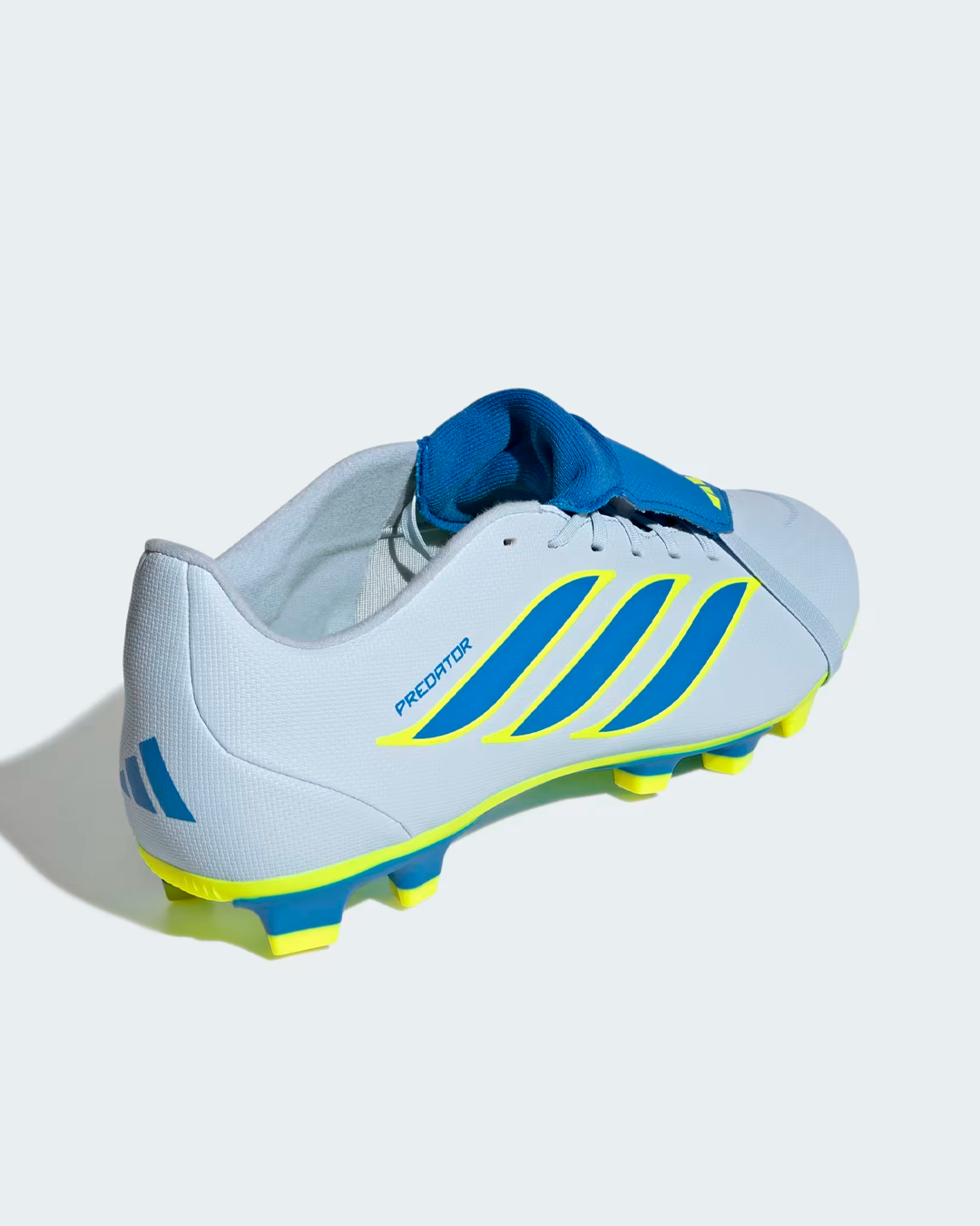 Guayos Adidas FG Predator Club Hombre