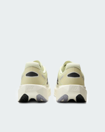 Tenis New Balance Fuelcell Rebel V5 Hombre