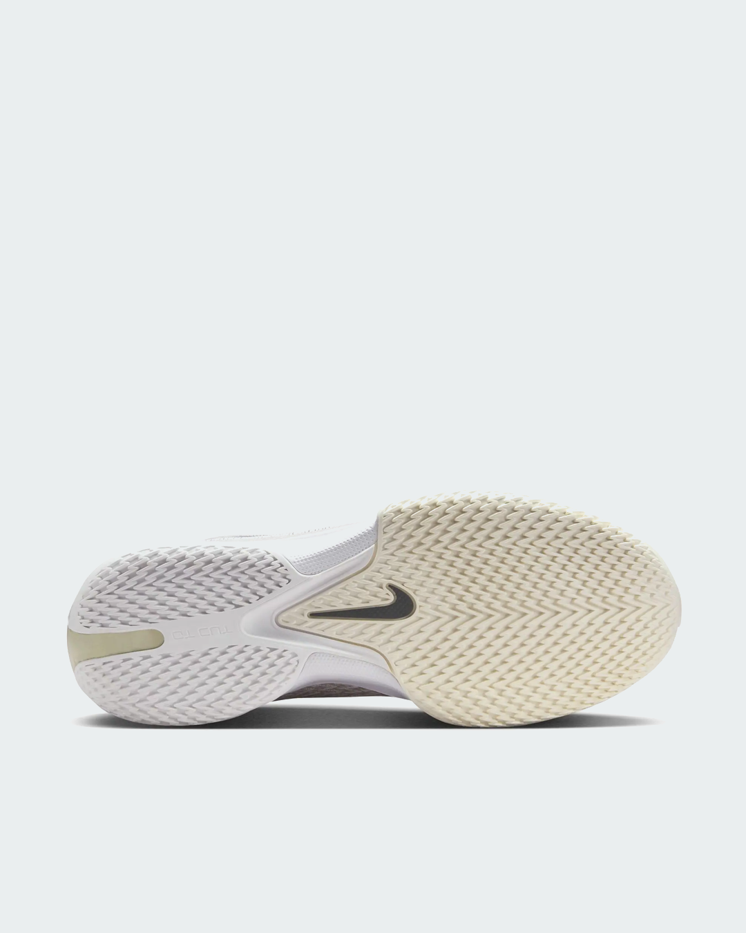 Tenis Nike G.T Cut Academy Hombre