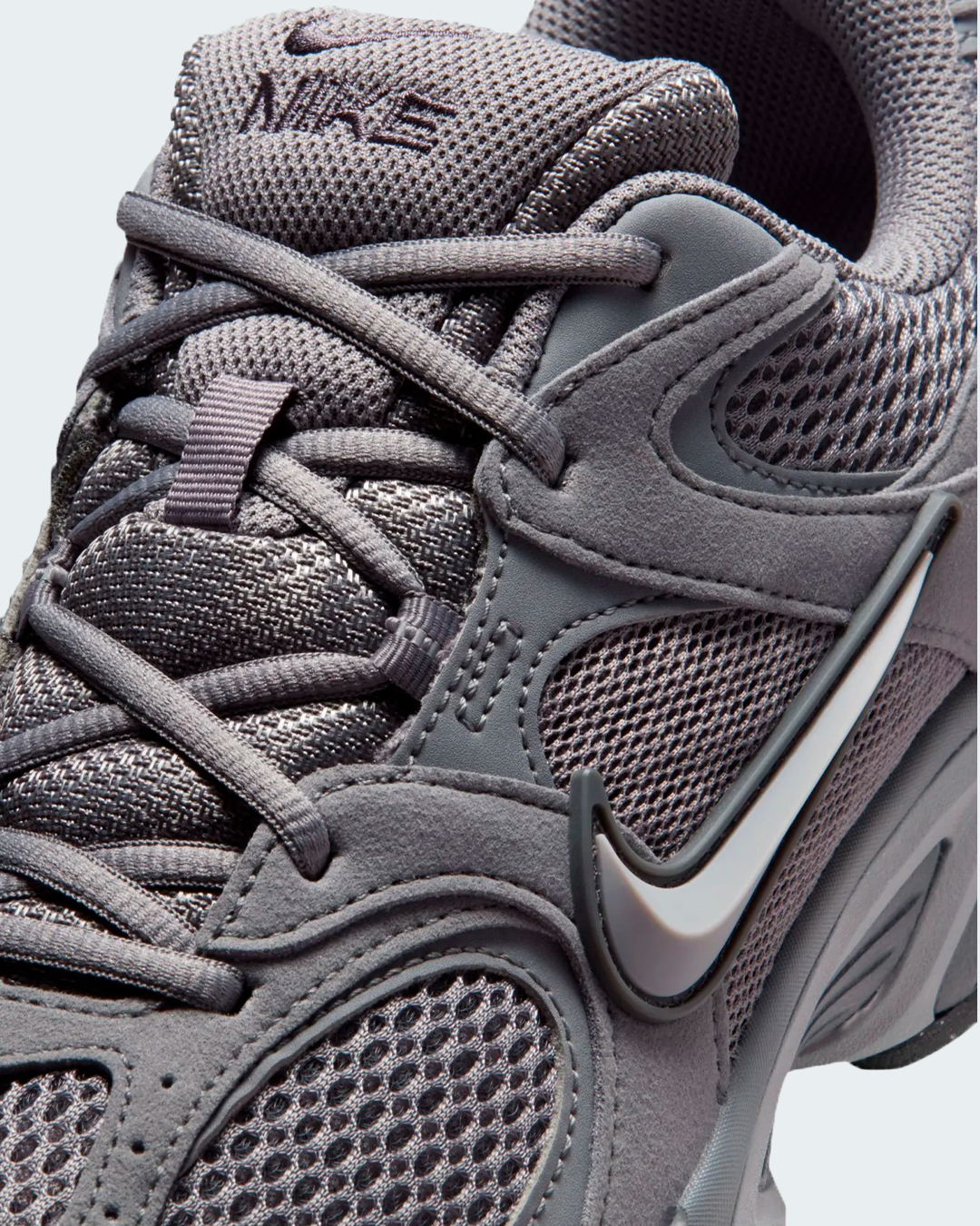 Tenis Nike V5 RNR Suede Hombre